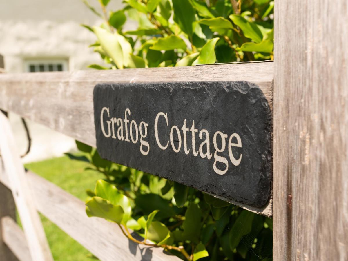Grafog Farm Cottage Groeslon Exterior photo